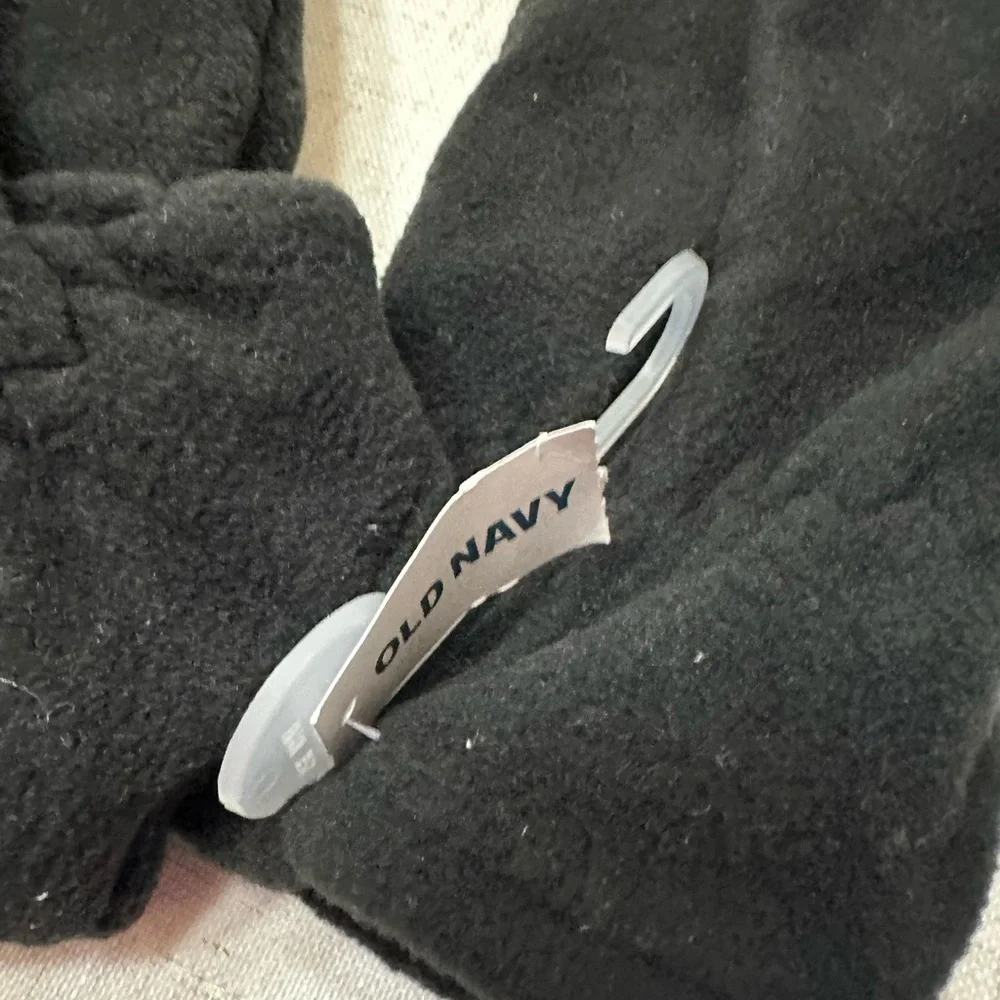 Old Navy Charcoal Winter Gloves
